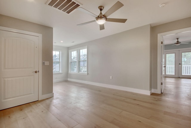125 Oak Bay Dr, Georgetown, SC 29440 - spare room featuring a ceiling fan, light wood-type flooring, and a smoke detector