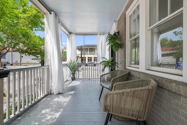 170 Spring St, Charleston, SC 29403 - view of covered porch