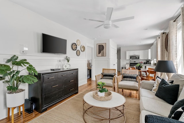 170 Spring St, Charleston, SC 29403 - living room featuring light wood-type flooring and a ceiling fan