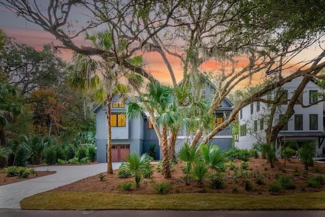 view of front of home featuring a garage