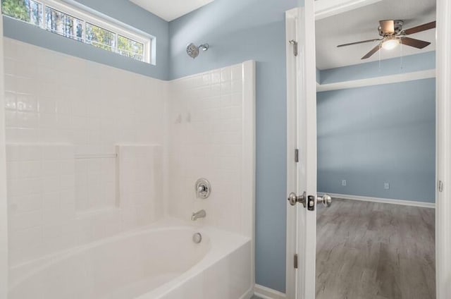 426 Colony Dr, Ridgeland, SC 29936 - bathroom with wood-type flooring, shower / bath combination, and ceiling fan