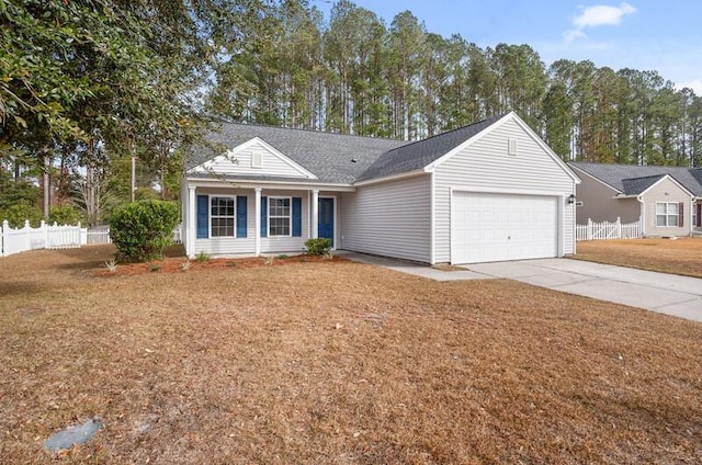 426 Colony Dr, Ridgeland, SC 29936 - ranch-style home with a garage