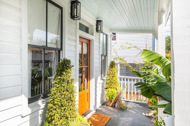 doorway to property with a porch