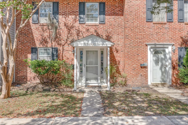 view of front of house