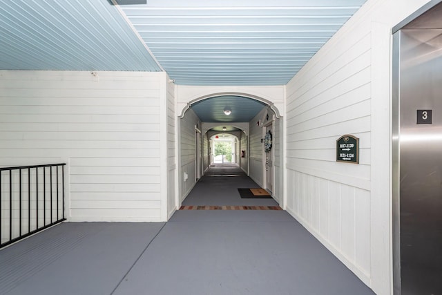 1121 Basildon Rd, Mount Pleasant, SC 29466 - entrance to property featuring elevator