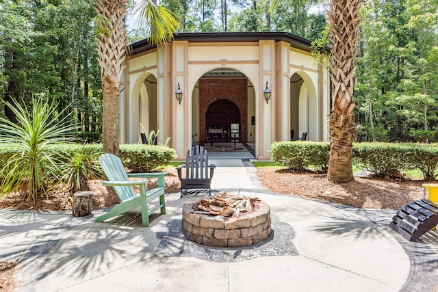 1121 Basildon Rd, Mount Pleasant, SC 29466 - property entrance featuring stucco siding