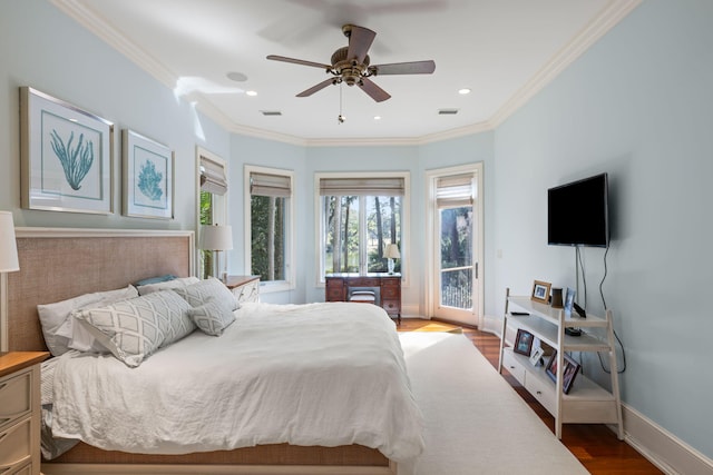 bedroom featuring hardwood / wood-style flooring, ornamental molding, access to outside, and ceiling fan