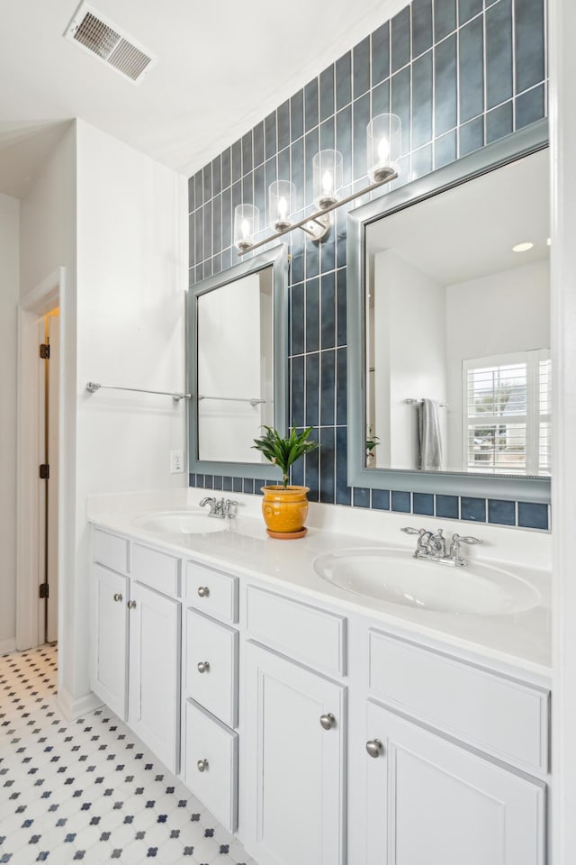 bathroom with vanity