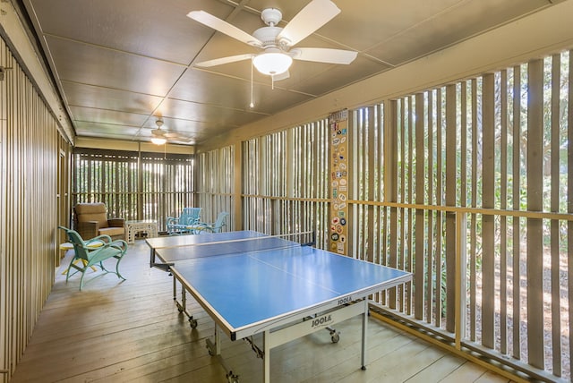 playroom featuring hardwood / wood-style floors and a ceiling fan