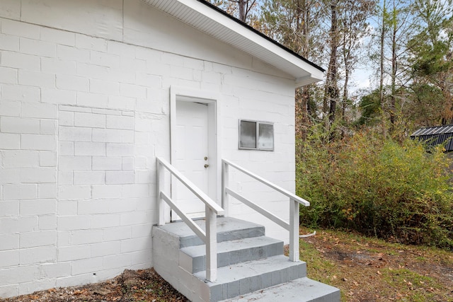 view of property entrance