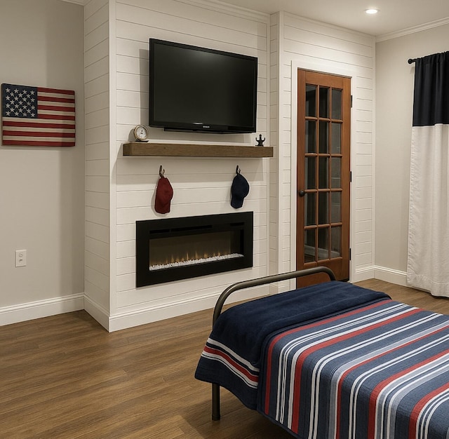 6061 Old Number Six Hwy, Elloree, SC 29047 - bedroom featuring wood finished floors, baseboards, a fireplace, and recessed lighting