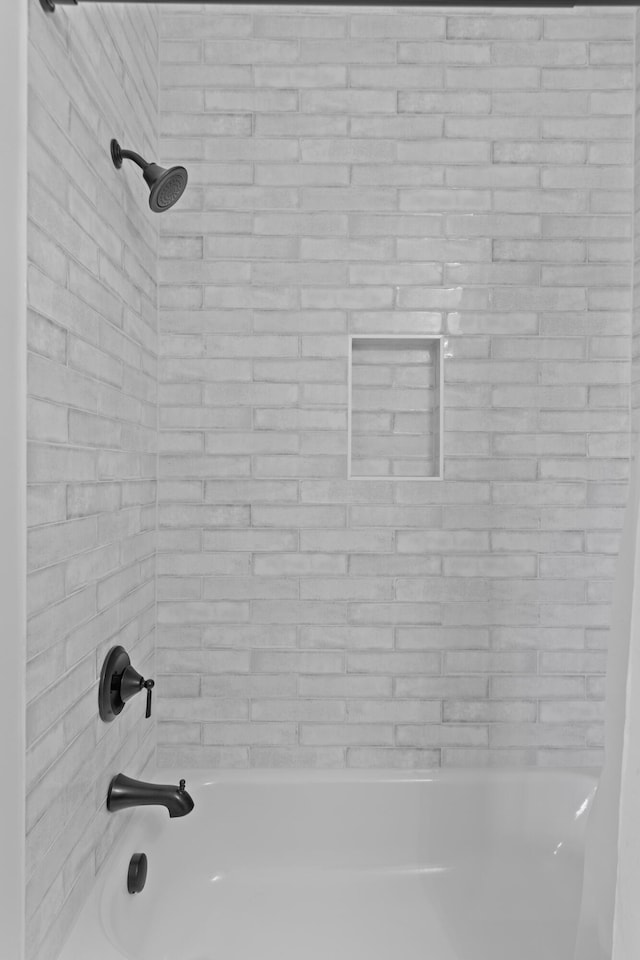 1530 Willtown St, Daniel Island, SC 29492 - bathroom view of shower / bathtub combination