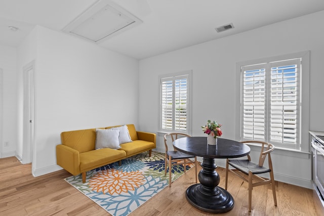 1530 Willtown St, Daniel Island, SC 29492 - dining room featuring baseboards and light wood-style floors