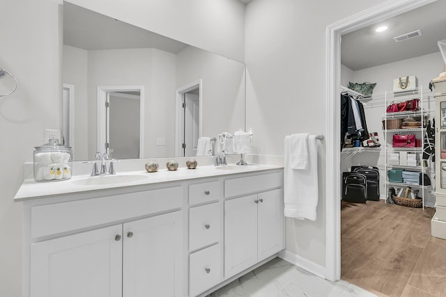 bathroom with vanity