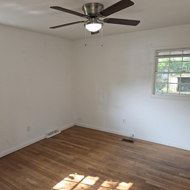 1601 Westmoreland Ave, Charleston, SC 29412 - spare room with wood finished floors, a ceiling fan, and baseboards