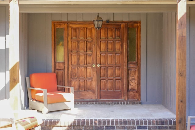 view of property entrance