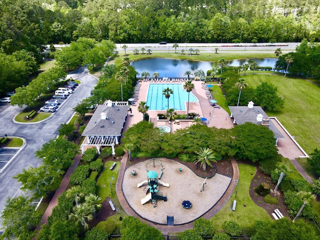 bird's eye view with a water view