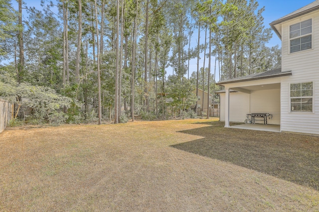 view of yard with a patio