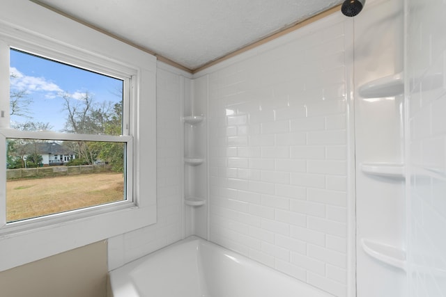 bathroom featuring shower / bathing tub combination