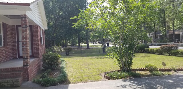 107 Kelly St, Walterboro, SC 29488 - view of yard with fence