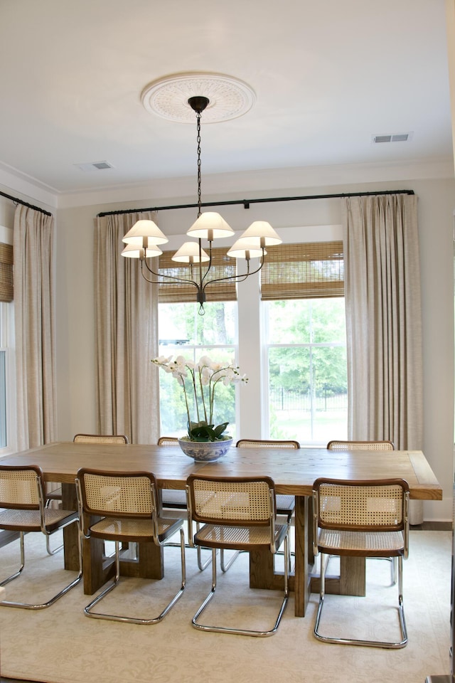1723 Bolden Dr, Mount Pleasant, SC 29466 - dining space with crown molding