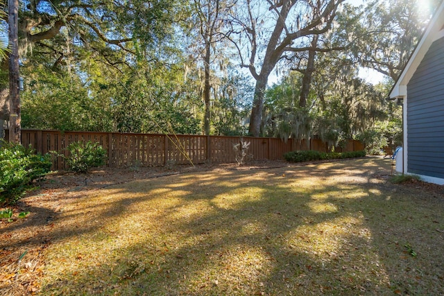 view of yard featuring fence