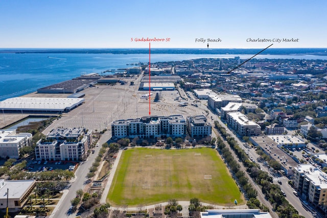 bird's eye view with a water view