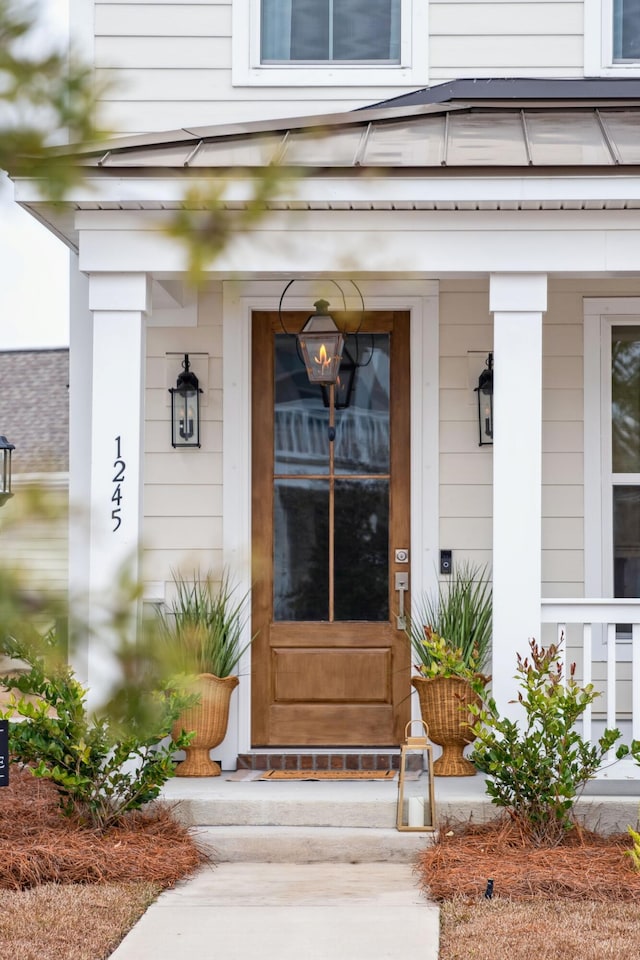 view of property entrance