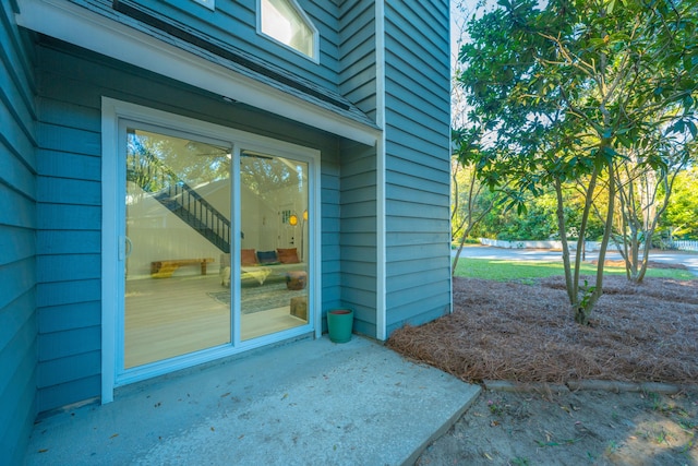 view of property entrance