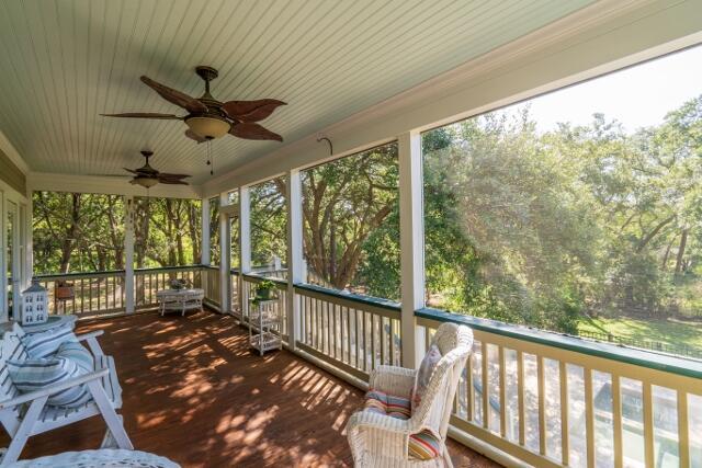 deck featuring ceiling fan