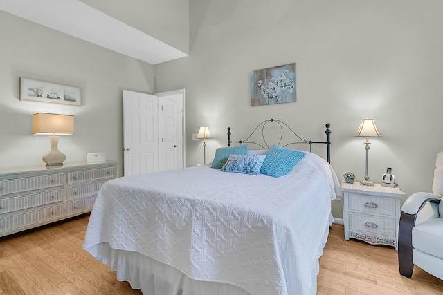 3257 Heathland Way, Mount Pleasant, SC 29466 - bedroom featuring wood finished floors