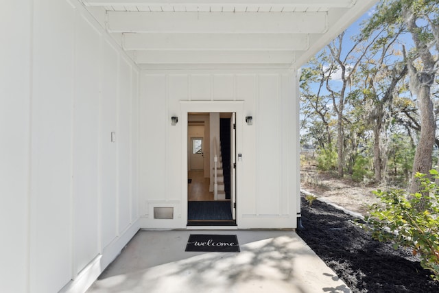 view of doorway to property