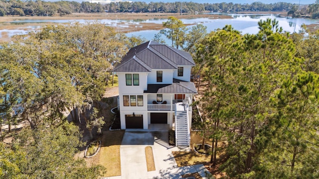 bird's eye view featuring a water view