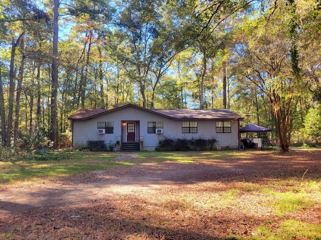 400 Murray Blvd, Summerville, SC 29483 - single story home featuring a gazebo