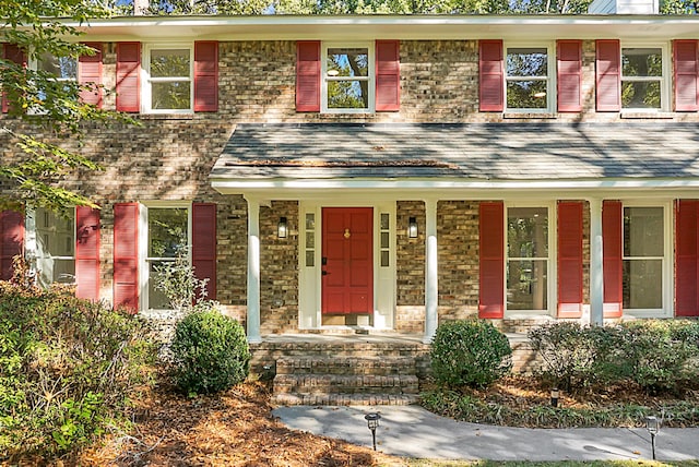 view of front of property