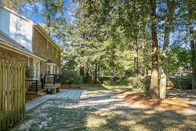 view of yard with a patio