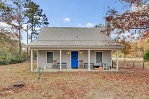 view of front of property with a porch