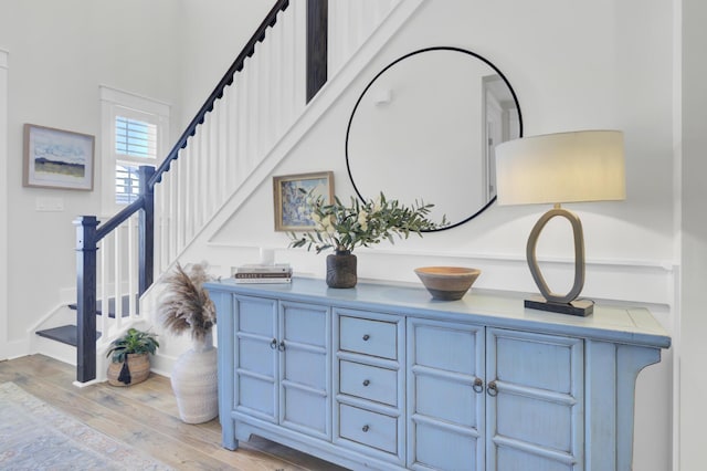 details with wood finished floors and baseboards