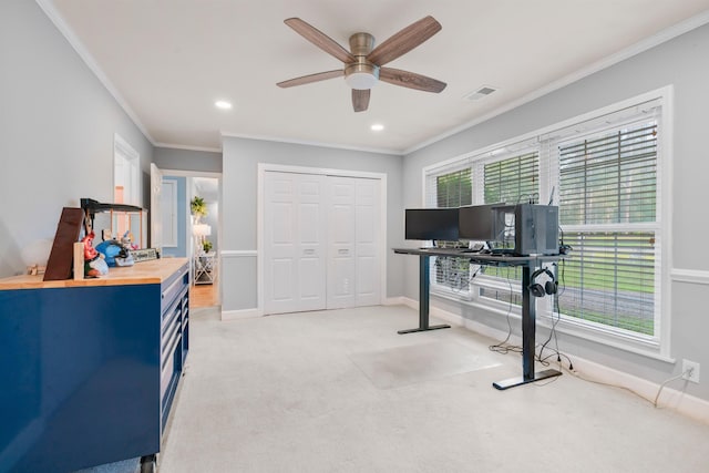 workout area featuring light colored carpet, ceiling fan, baseboards, ornamental molding, and recessed lighting