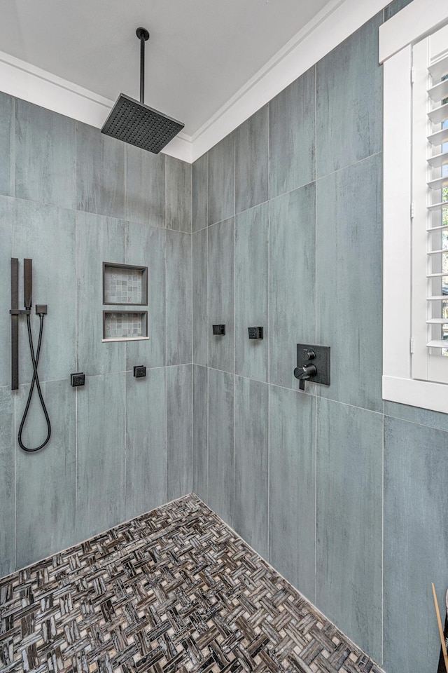225 Camber Rd, Huger, SC 29450 - full bath with a tile shower