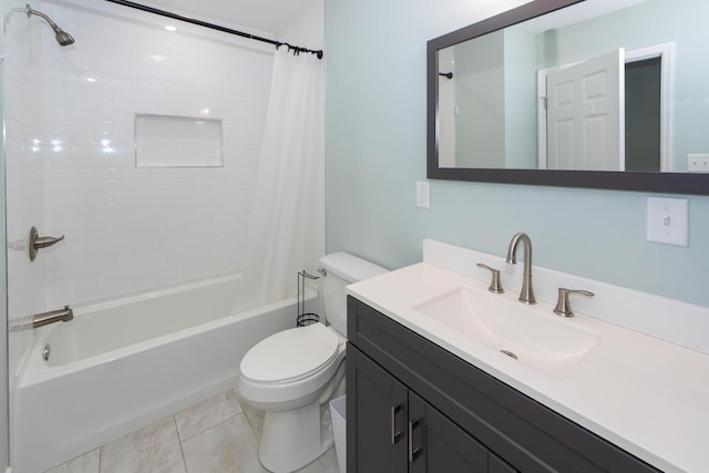 4836 Hillock Ave, North Charleston, SC 29418 - bathroom featuring shower / tub combo and vanity