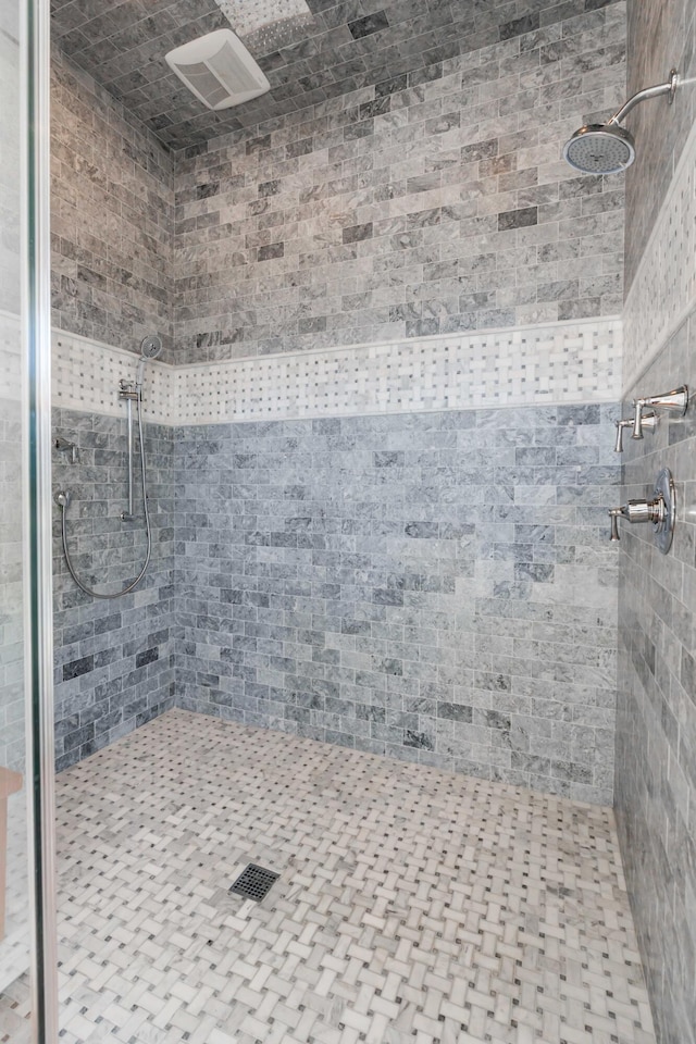 4001 Palm Blvd, Isle Of Palms, SC 29451 - bathroom with a tile shower