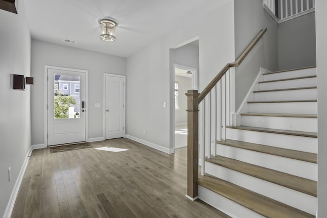 foyer with hardwood / wood-style floors