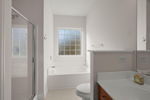 full bathroom featuring vanity, toilet, and shower with separate bathtub