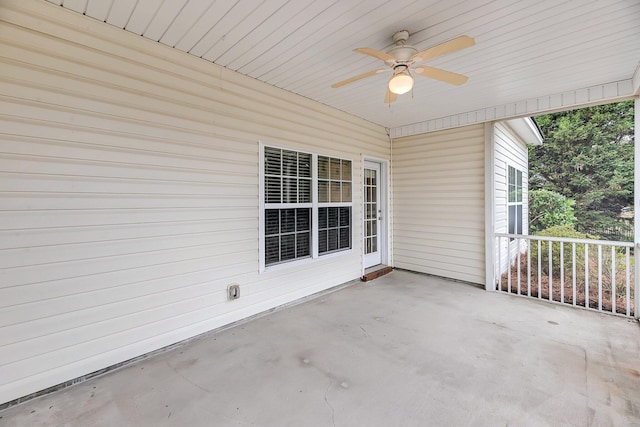 view of patio featuring a ceiling fan