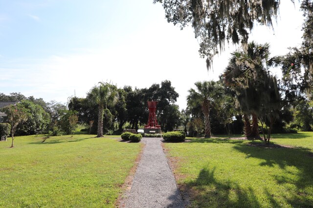 901 7th St, Port Royal, SC 29935
