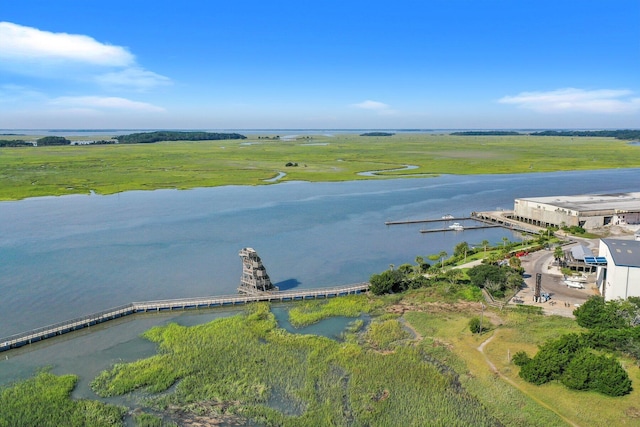 901 7th St, Port Royal, SC 29935