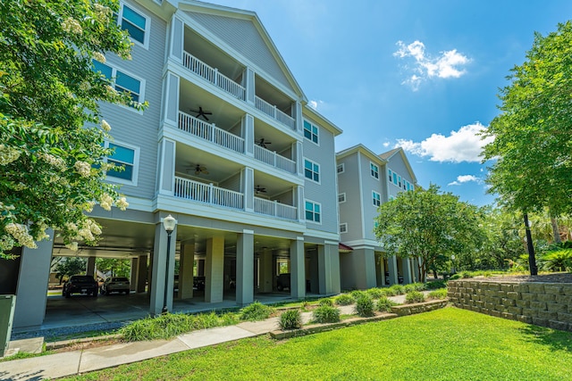 view of building exterior