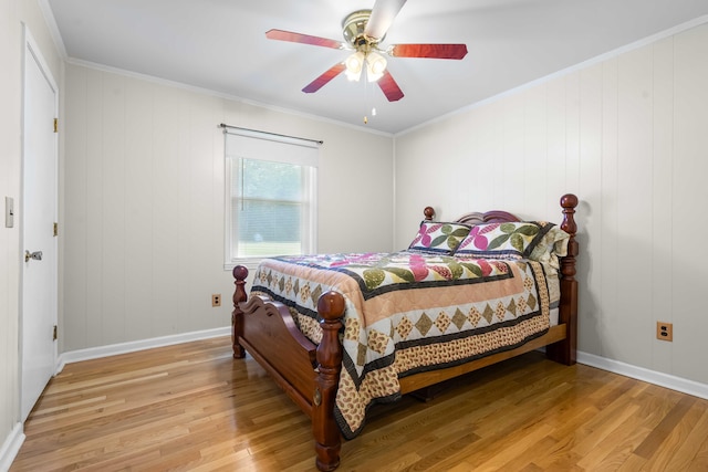 101 Parkside Dr, Goose Creek, SC 29445 - bedroom with light wood-type flooring, baseboards, crown molding, and a ceiling fan