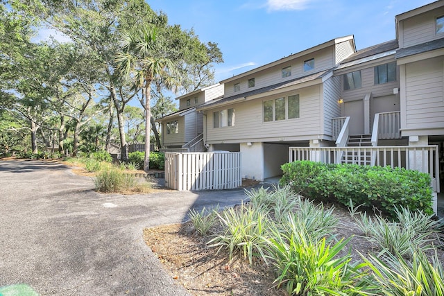 view of front of house featuring a deck